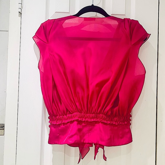 NWOT NINA RICCI SILK SLEEVELESS TOP / BLOUSE - Picture 2 of 11